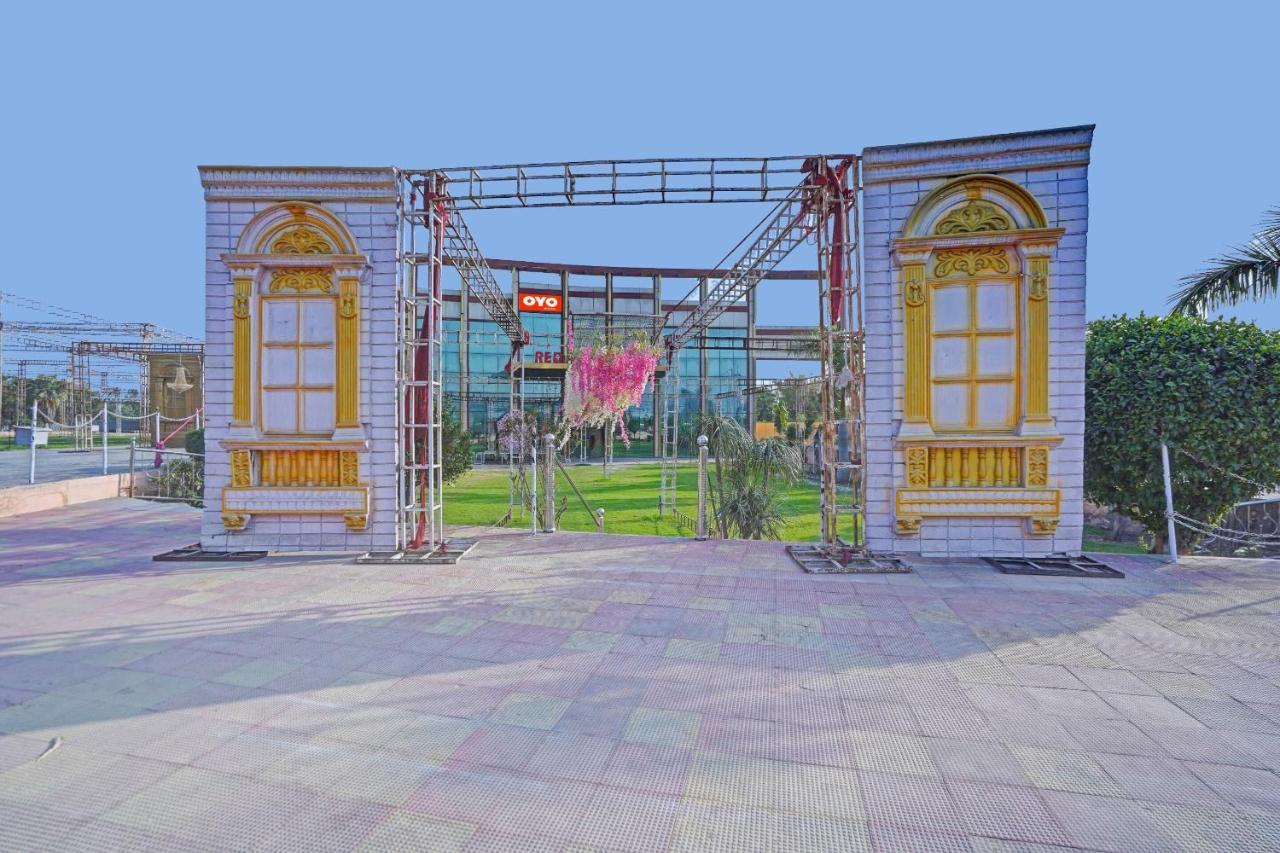 מלון Shāhpur Oyo 87701 Lucky Farm מראה חיצוני תמונה